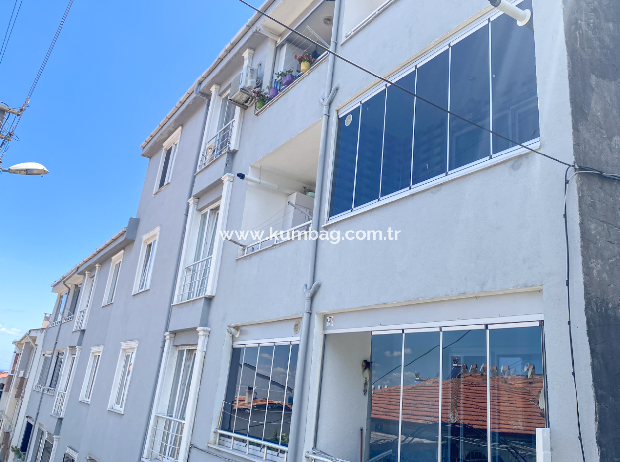 Kumbağ'da Merkezi Konumda Eşyalı 2+1 Kiralık Daire