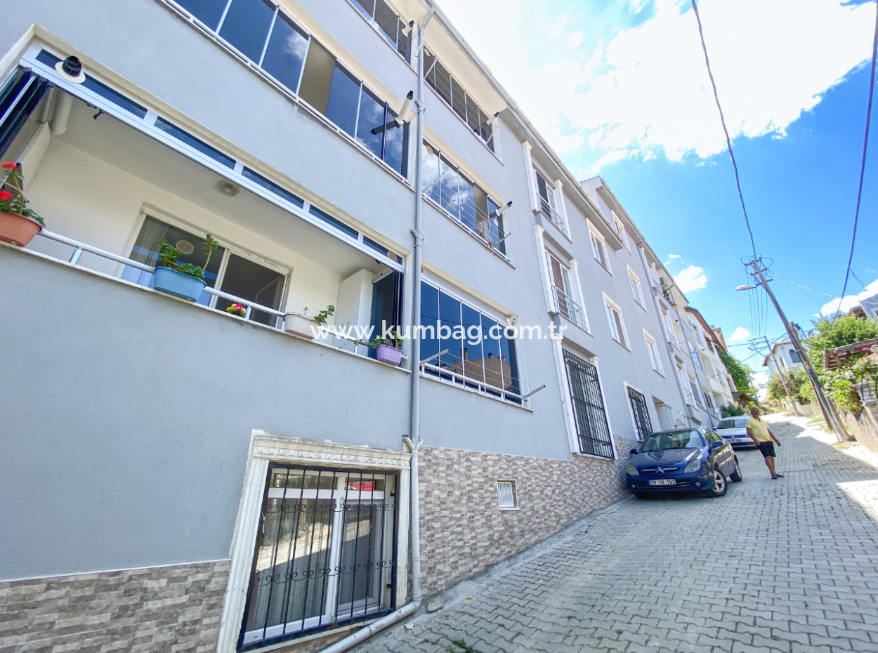 Kumbağ'da Merkezi Konumda Eşyalı 2+1 Kiralık Daire