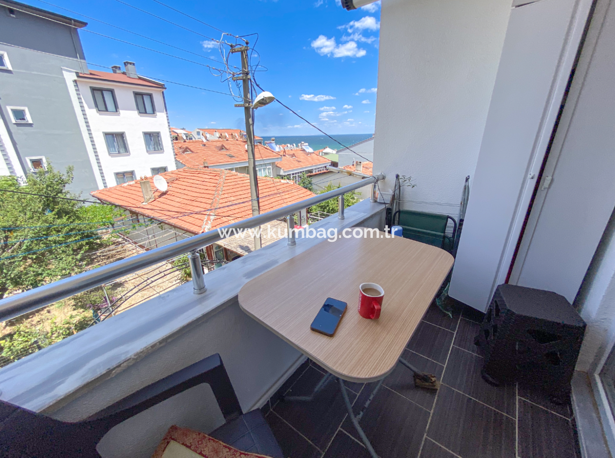 Kumbağ'da Merkezi Konumda Eşyalı 2+1 Kiralık Daire