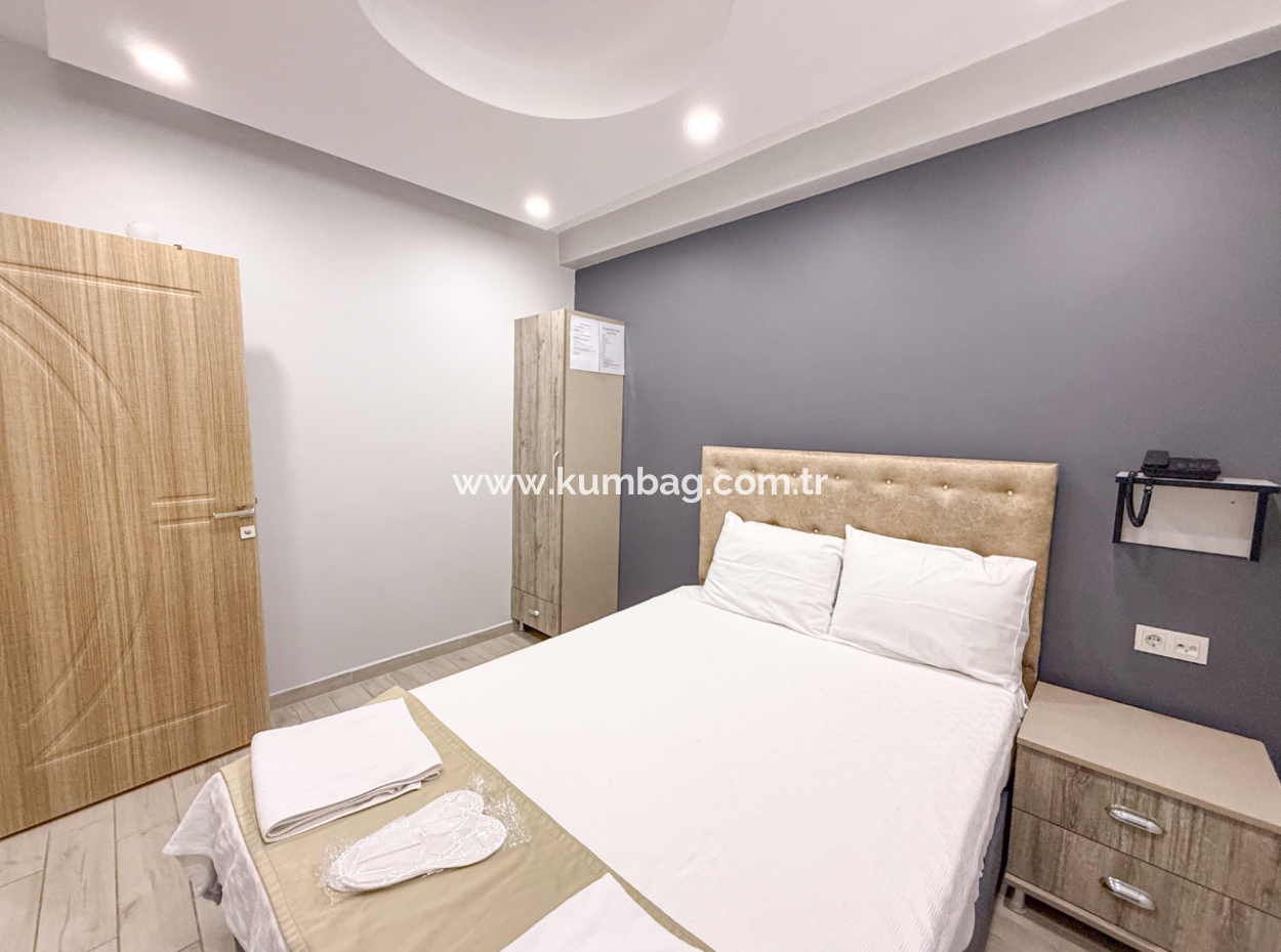 Kumbağ Sahil Kordonuna Yakın Cadde Üzerinde Satılık Apart Otel