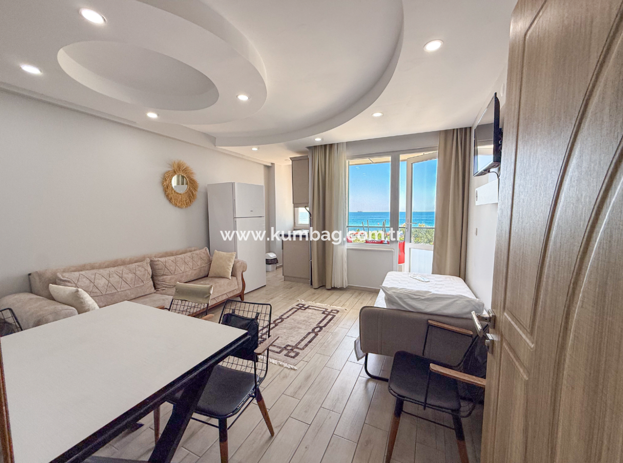 Kumbağ Sahil Kordonuna Yakın Cadde Üzerinde Satılık Apart Otel