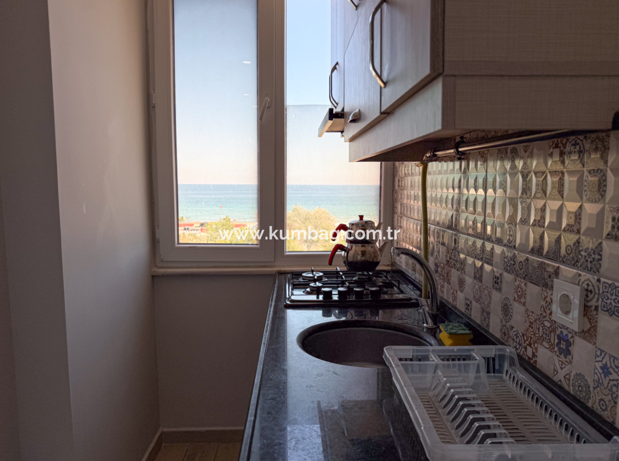 Kumbağ Sahil Kordonuna Yakın Cadde Üzerinde Satılık Apart Otel