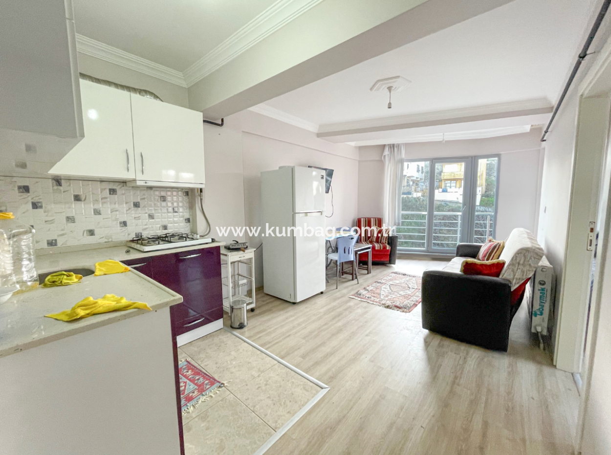 Kumbağ'da Merkezi Konumda Asansörlü Eşyalı 2+1 Kiralık Daire
