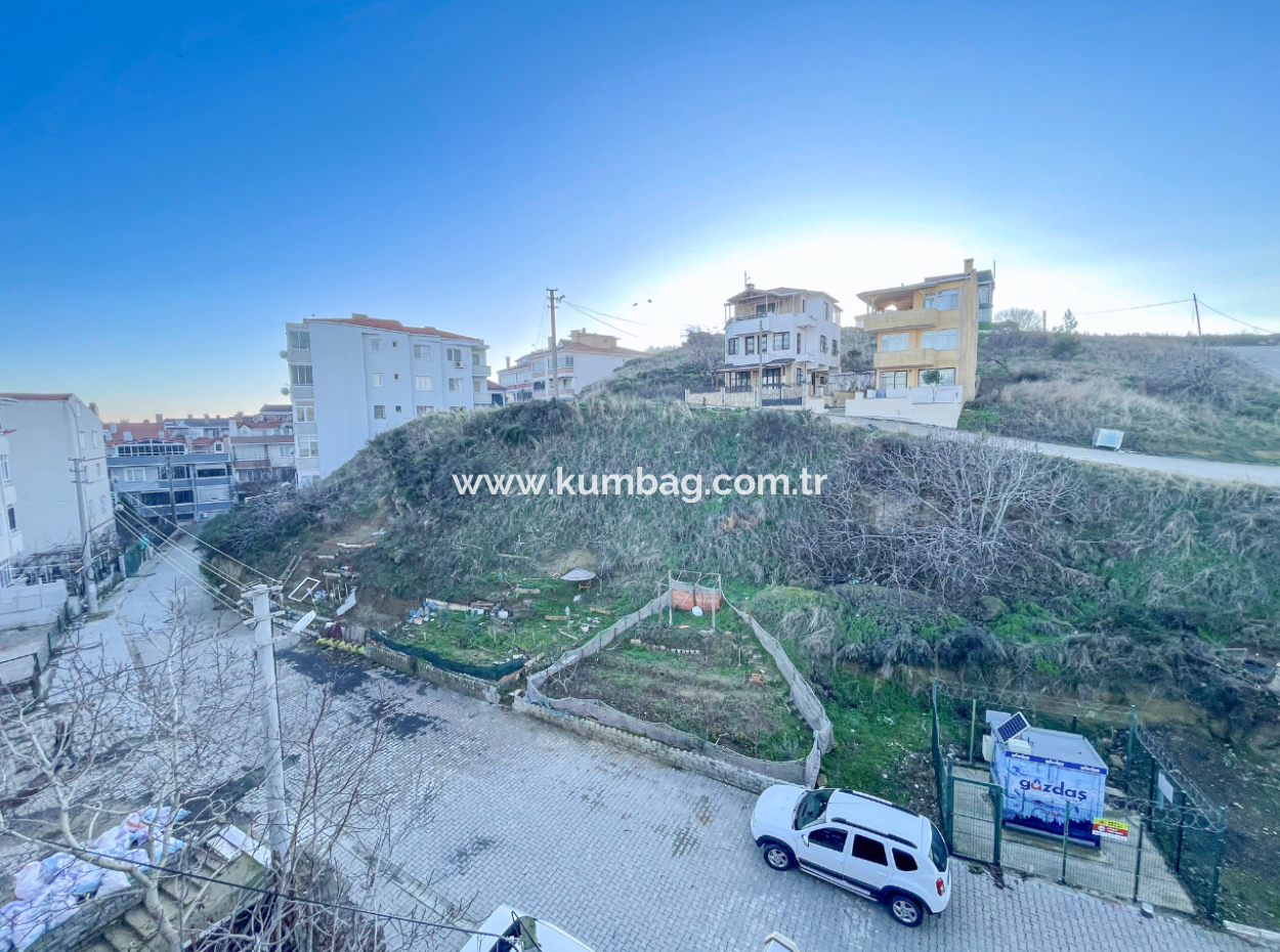 Kumbağ'da Merkezi Konumda Asansörlü Eşyalı 2+1 Kiralık Daire