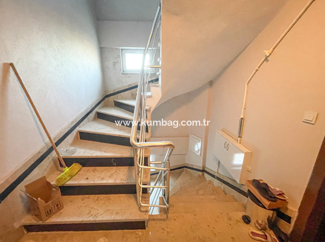 Kumbağ'da Merkezi Konumda Asansörlü Eşyalı 2+1 Kiralık Daire