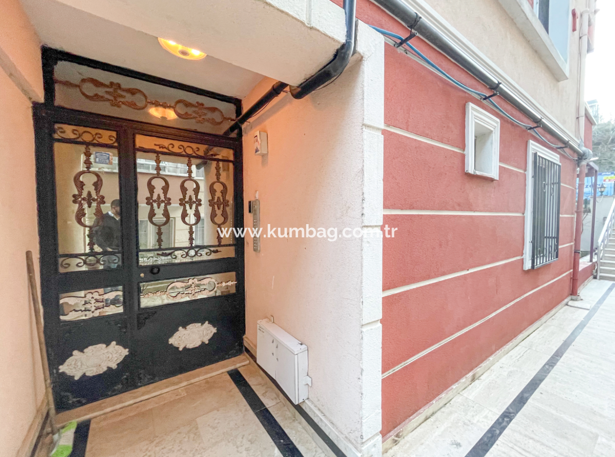 Kumbağ'da Merkezi Konumda Asansörlü Eşyalı 2+1 Kiralık Daire