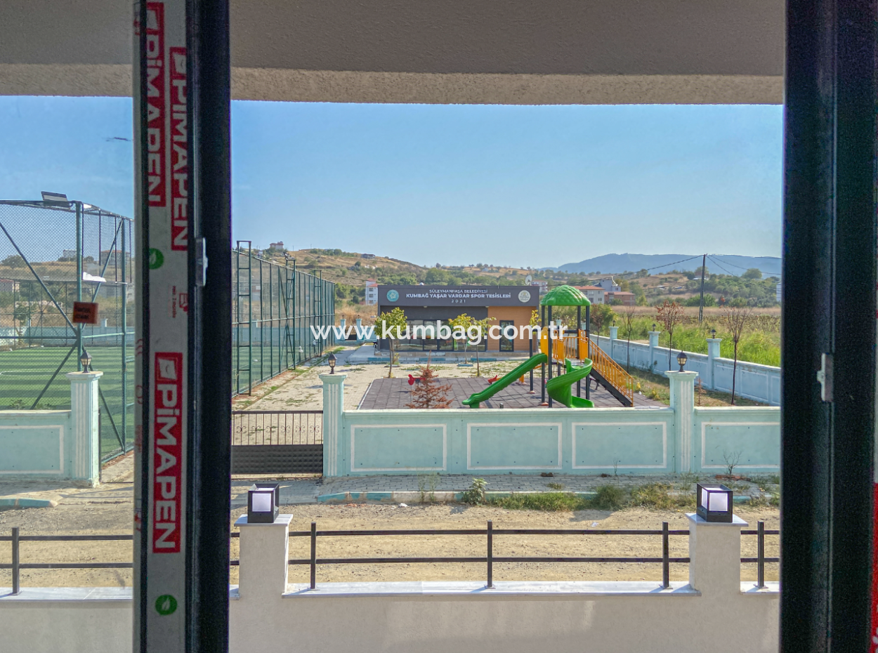 Kumbağ'da Park Karşısında Satılık Sıfır Lüks 2+1 Daire