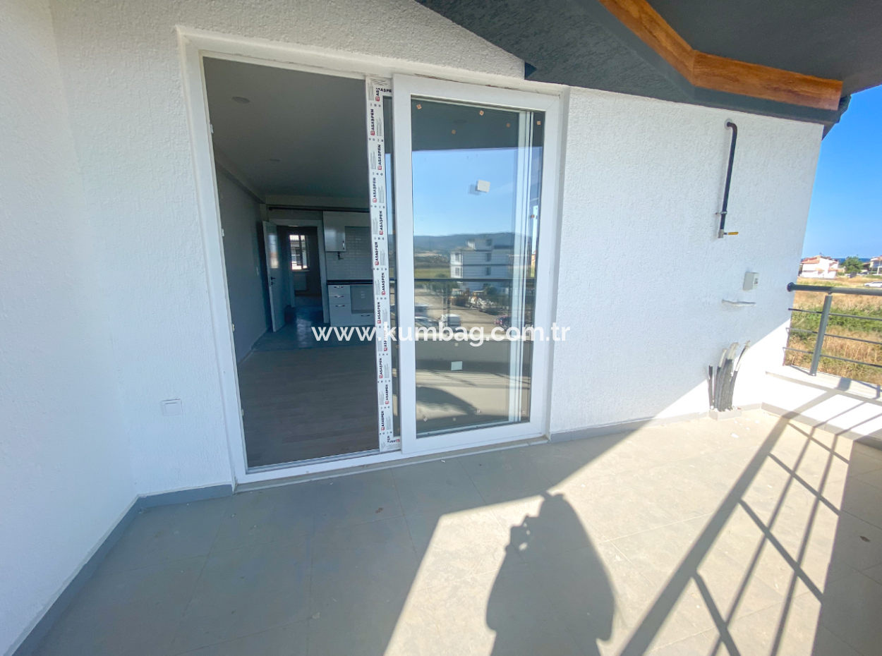 Kumbağ Havuzlu Sitede Denize Yakın Kiralık Lüks 2+1 Daireler