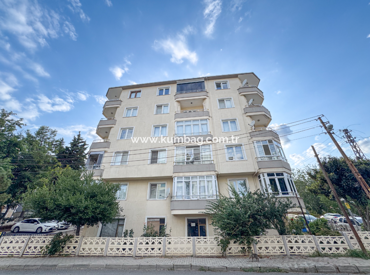 Altınova Mah. Site İçerisinde Deniz Manzaralı Satılık 2+1 Daire