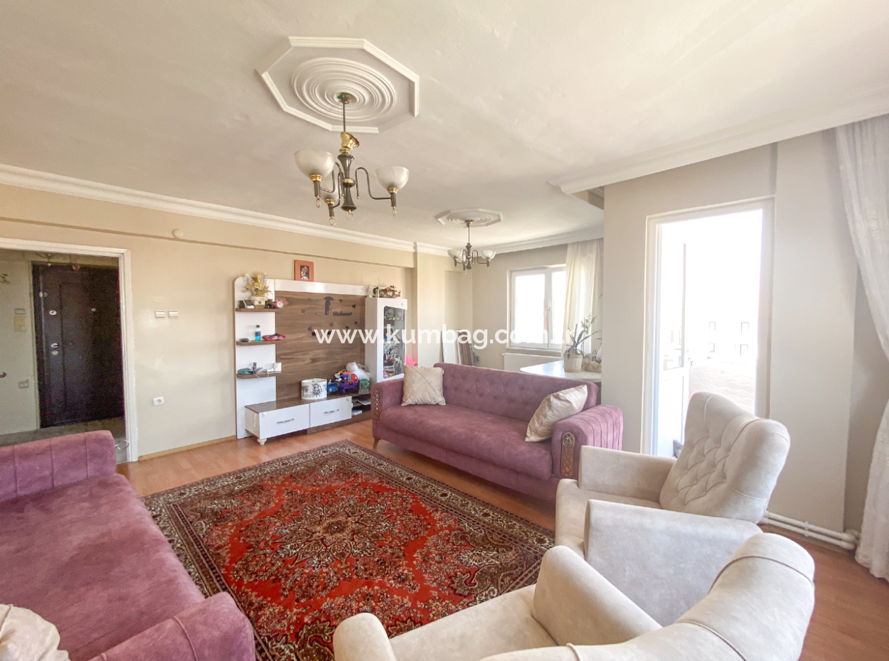 Altınova Mah. Site İçerisinde Deniz Manzaralı Satılık 2+1 Daire