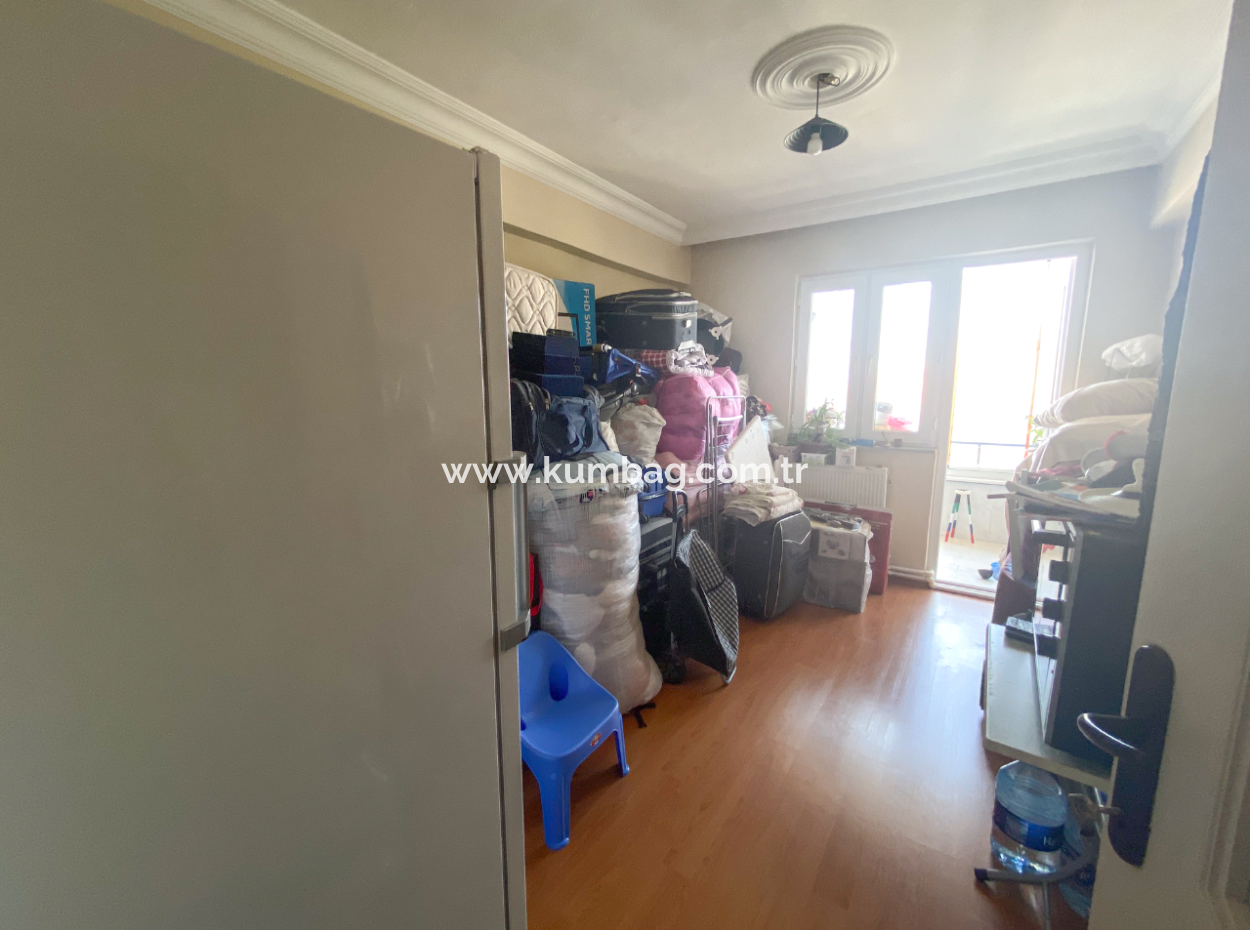 Altınova Mah. Site İçerisinde Deniz Manzaralı Satılık 2+1 Daire