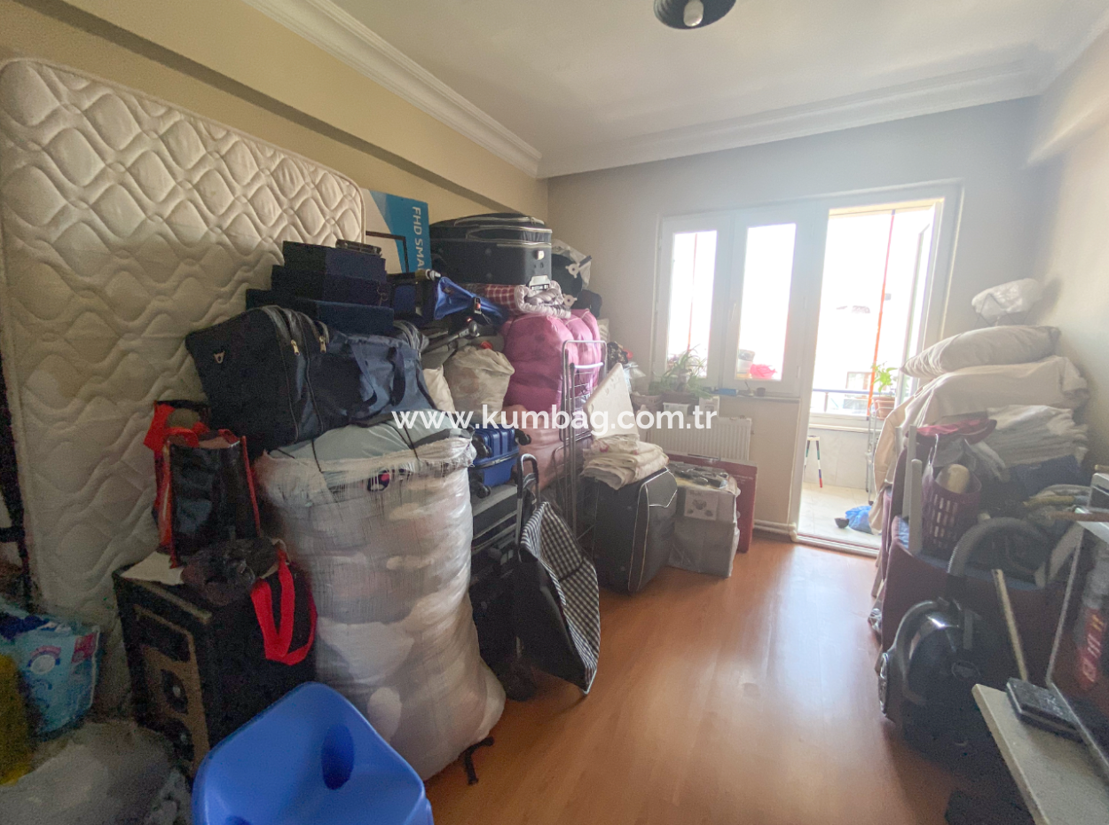 Altınova Mah. Site İçerisinde Deniz Manzaralı Satılık 2+1 Daire