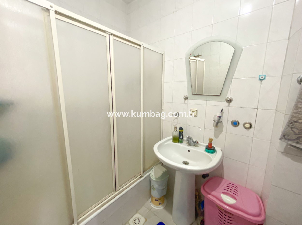 Altınova Mah. Site İçerisinde Deniz Manzaralı Satılık 2+1 Daire