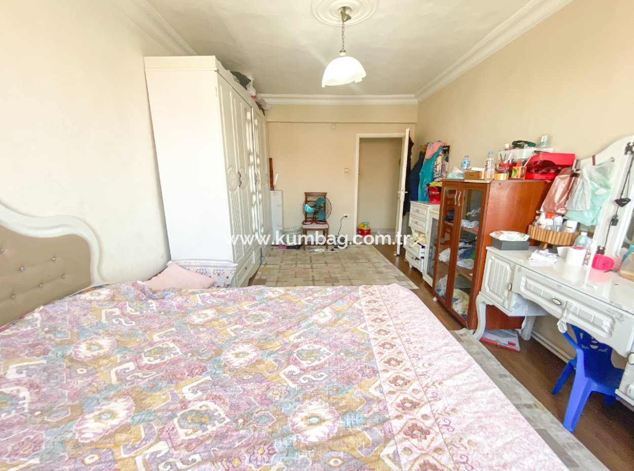 Altınova Mah. Site İçerisinde Deniz Manzaralı Satılık 2+1 Daire