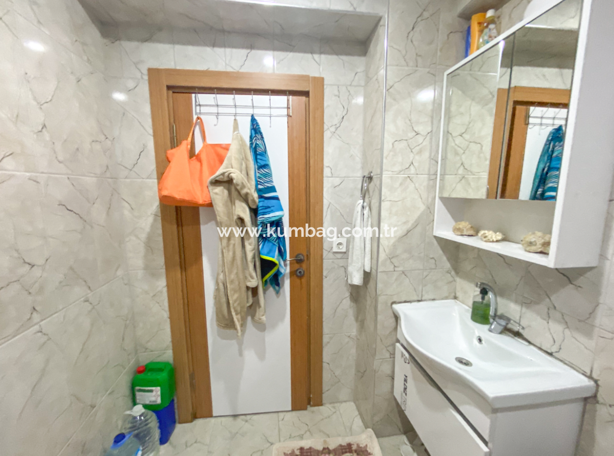 Kumbağ Pazar Sokağına Yakın Yeni Binada Satılık Geniş 2+1 Daire