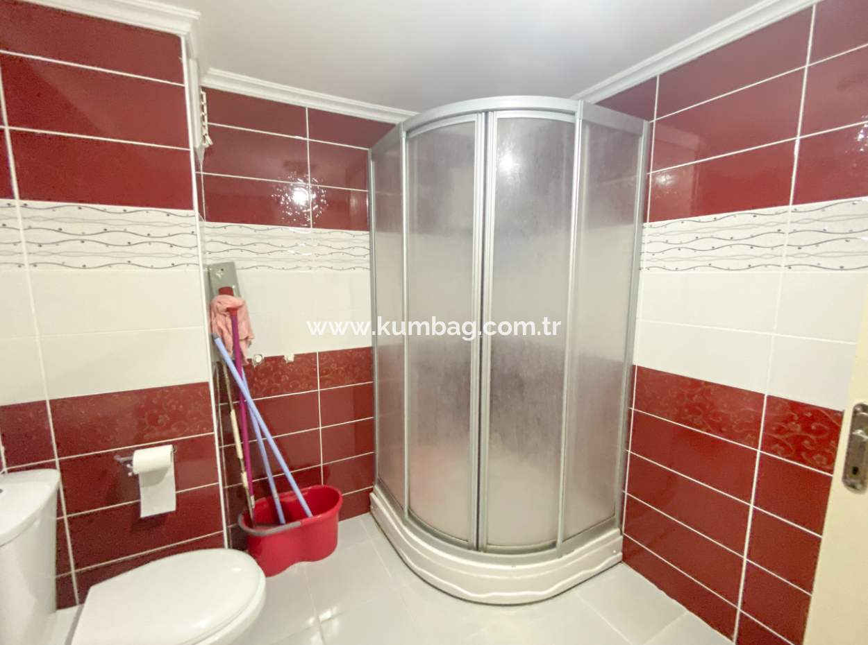 Kumbağ Pazar Sokağına Yakın Geniş 2+1 Kiralık Daire