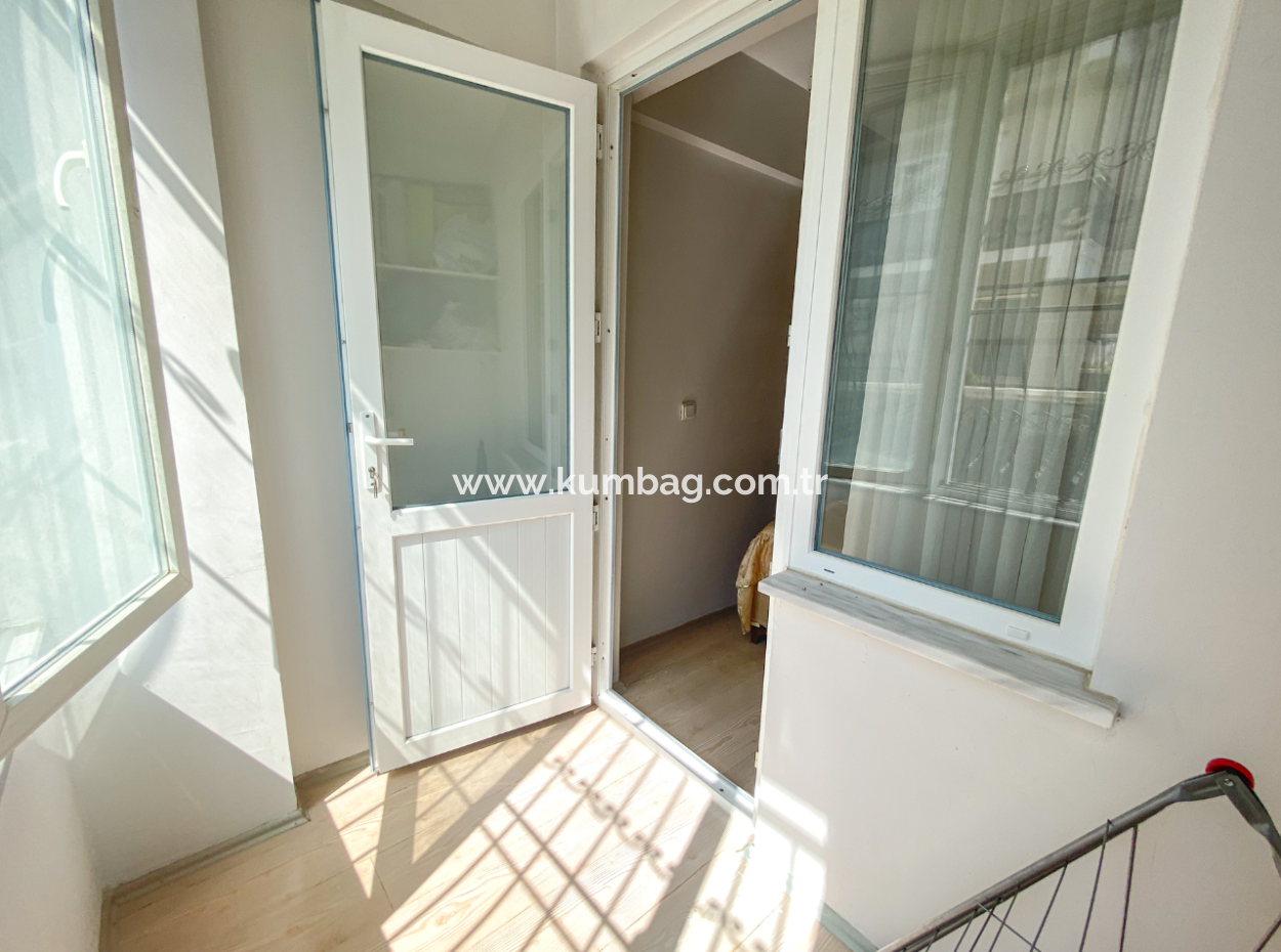 Kumbağ Pazar Sokağına Yakın Geniş 2+1 Kiralık Daire