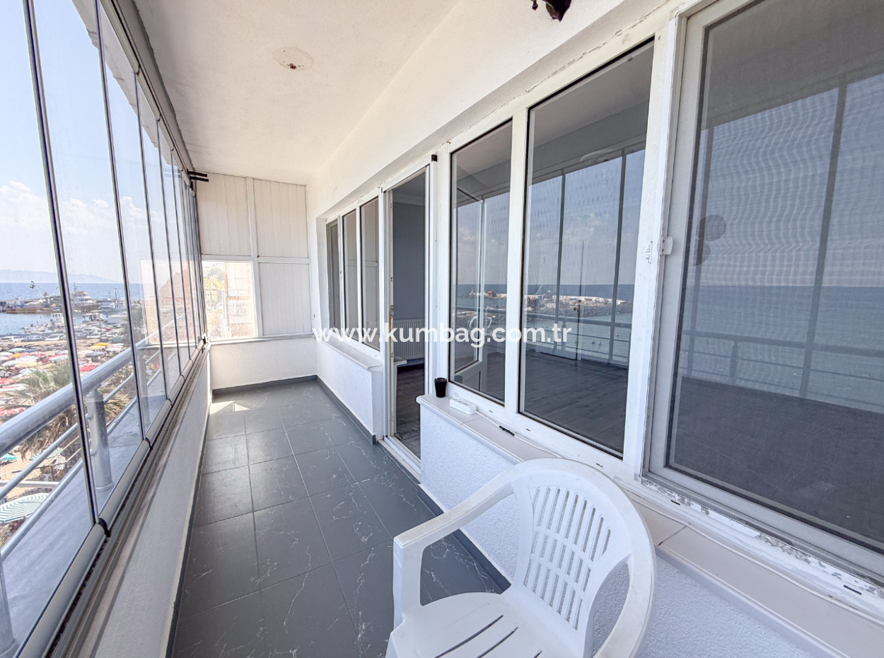 Kumbağ Sahil Kordonunda Panoramik Deniz Manzaralı 1+1 Kiralık