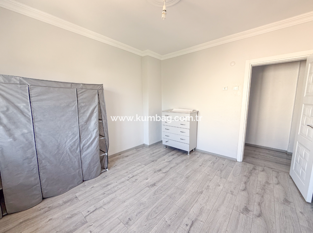 Kumbağ Sahil Kordonunda Panoramik Deniz Manzaralı 1+1 Kiralık