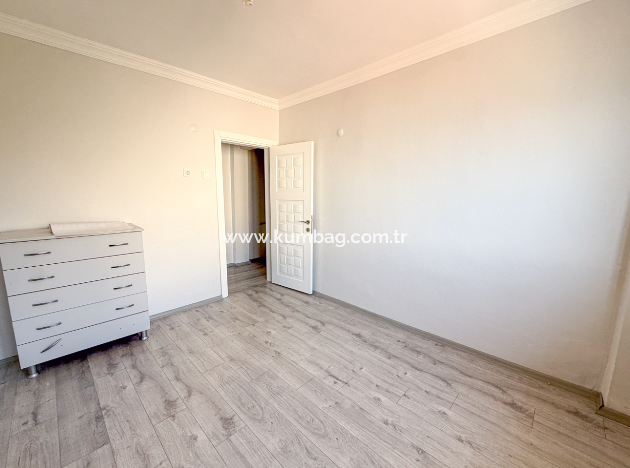 Kumbağ Sahil Kordonunda Panoramik Deniz Manzaralı 1+1 Kiralık