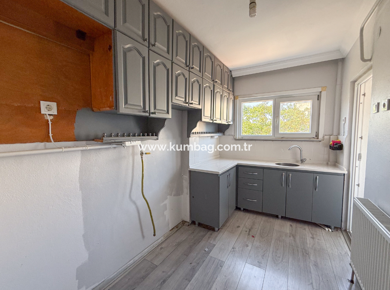 Kumbağ Sahil Kordonunda Panoramik Deniz Manzaralı 1+1 Kiralık