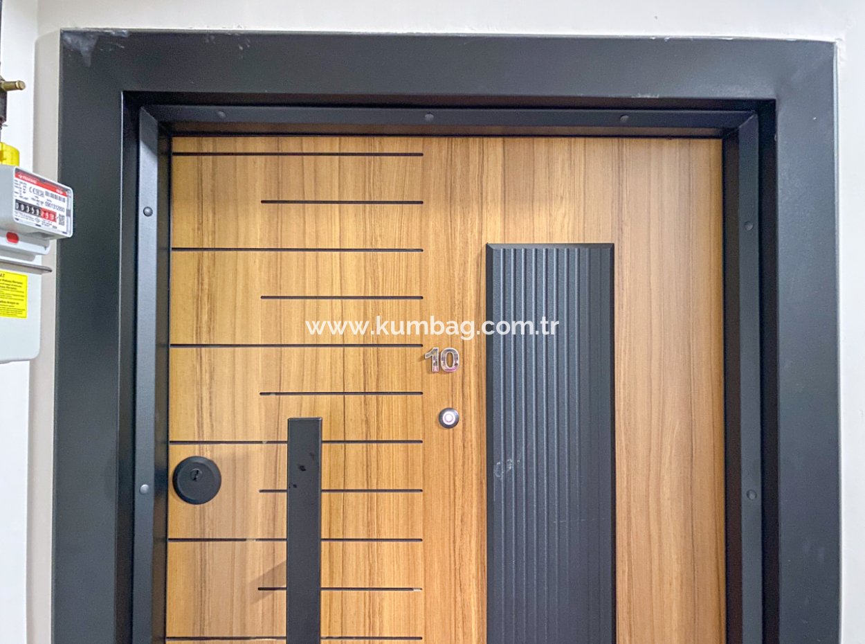 Kumbağ Havuzlu Sitede Denize Yakın Kiralık 2+1 Sıfır Daireler