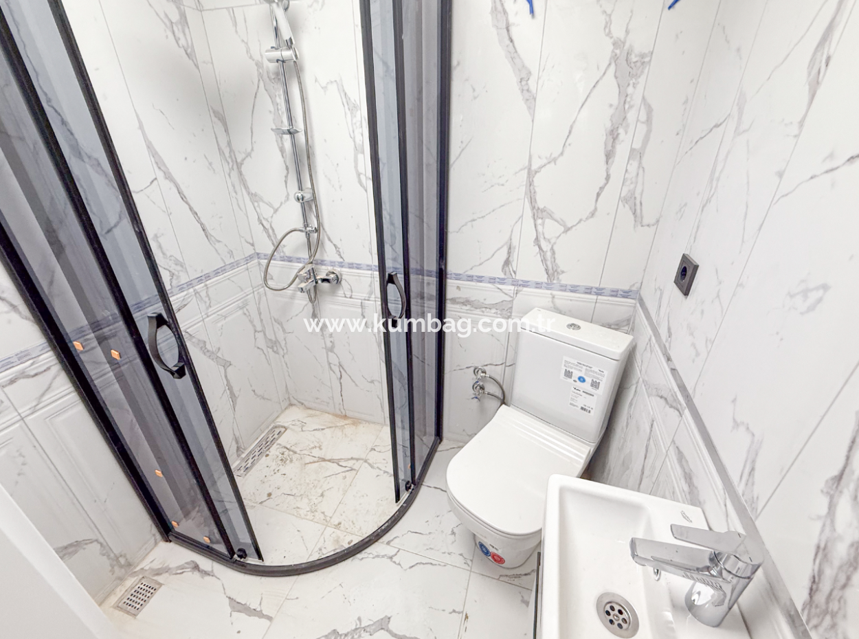 Atatürk Mahallesinde Yeni Binada Lüks Çok Geniş 2+1 Kiralık Daire 