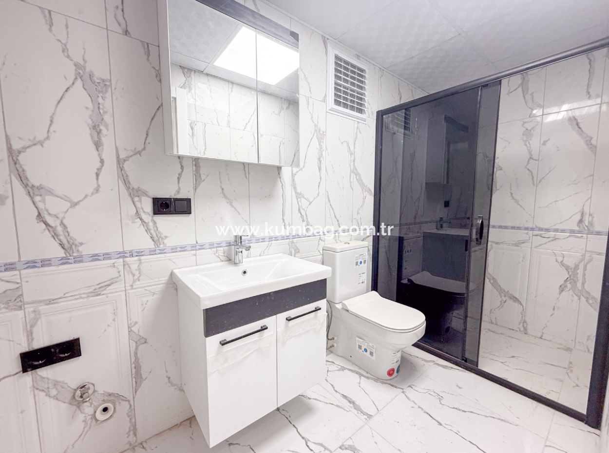 Atatürk Mahallesinde Yeni Binada Lüks Çok Geniş 2+1 Kiralık Daire 