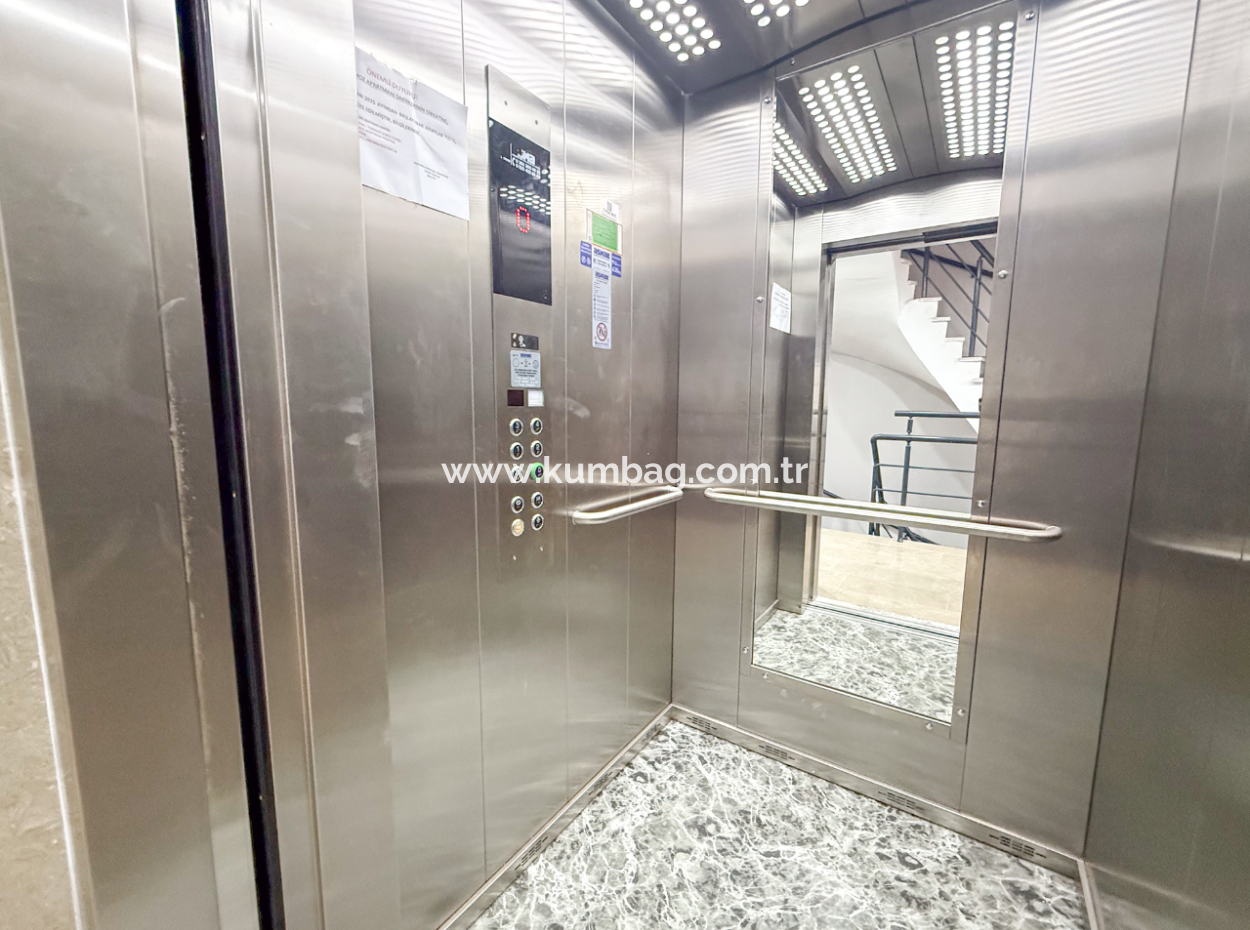 Atatürk Mahallesinde Yeni Binada Lüks Çok Geniş 2+1 Kiralık Daire 