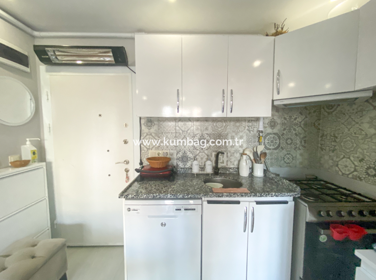 Kumbağ'da Havuzlu Site İçerisinde Bahçeli Kiralık 1+1 Daire