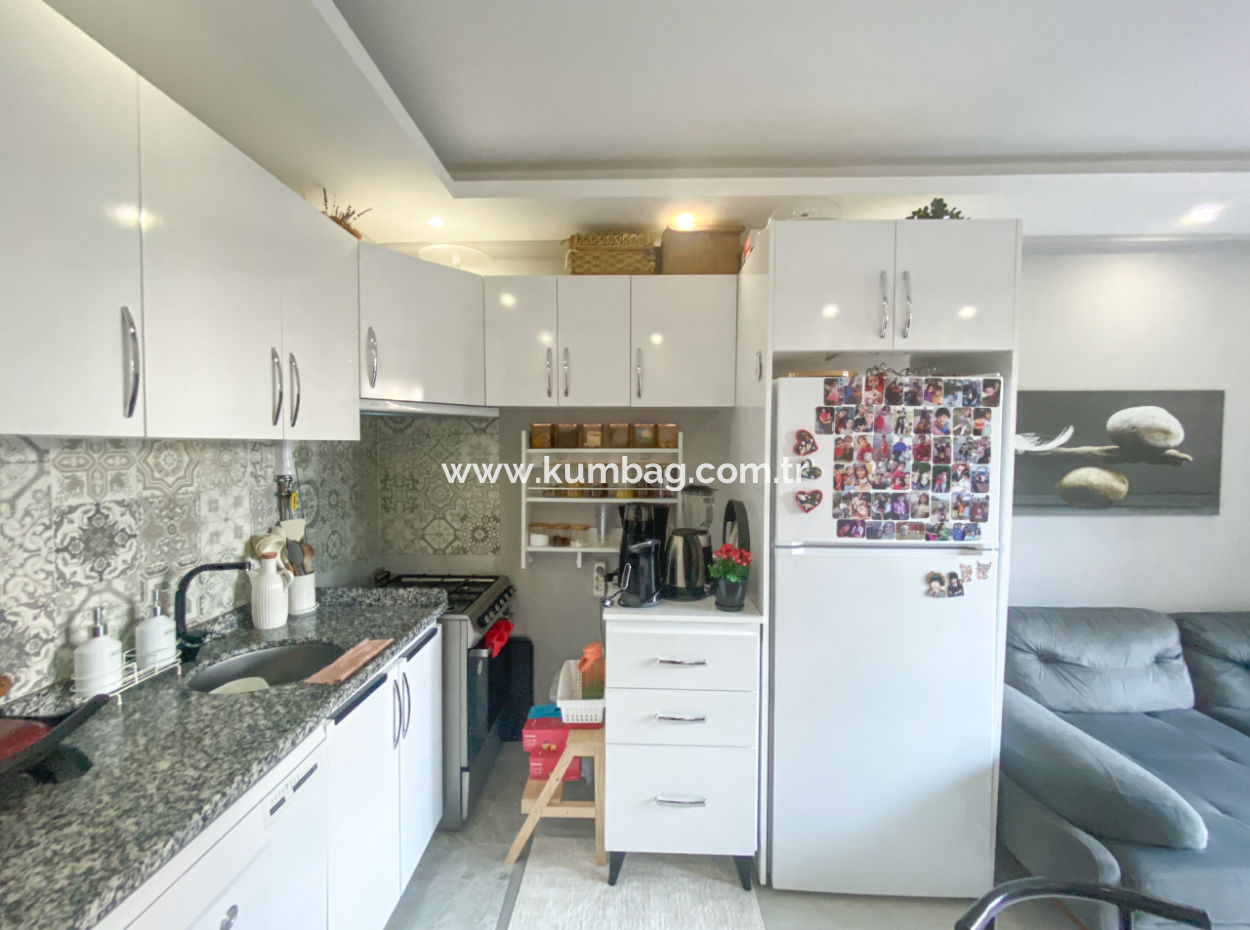Kumbağ'da Havuzlu Site İçerisinde Bahçeli Kiralık 1+1 Daire