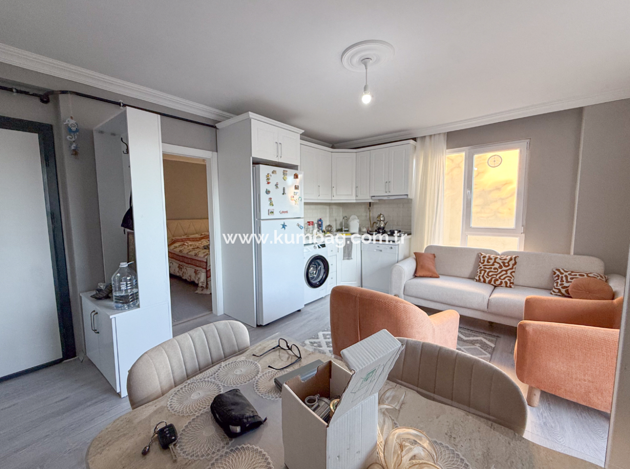 Topağaç'ta Deniz Manzaralı Yeni Ve Full Eşyalı Satılık 2+1 Daire