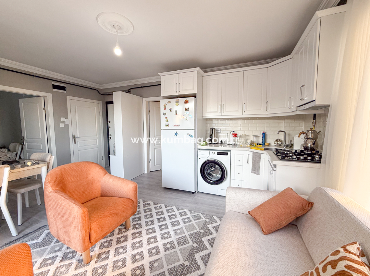 Topağaç'ta Deniz Manzaralı Yeni Ve Full Eşyalı Satılık 2+1 Daire