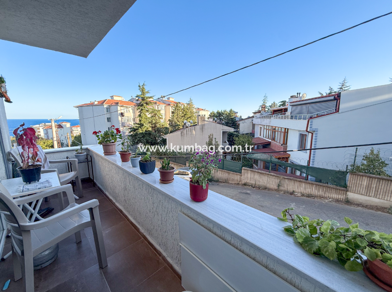 Topağaç'ta Deniz Manzaralı Yeni Ve Full Eşyalı Satılık 2+1 Daire