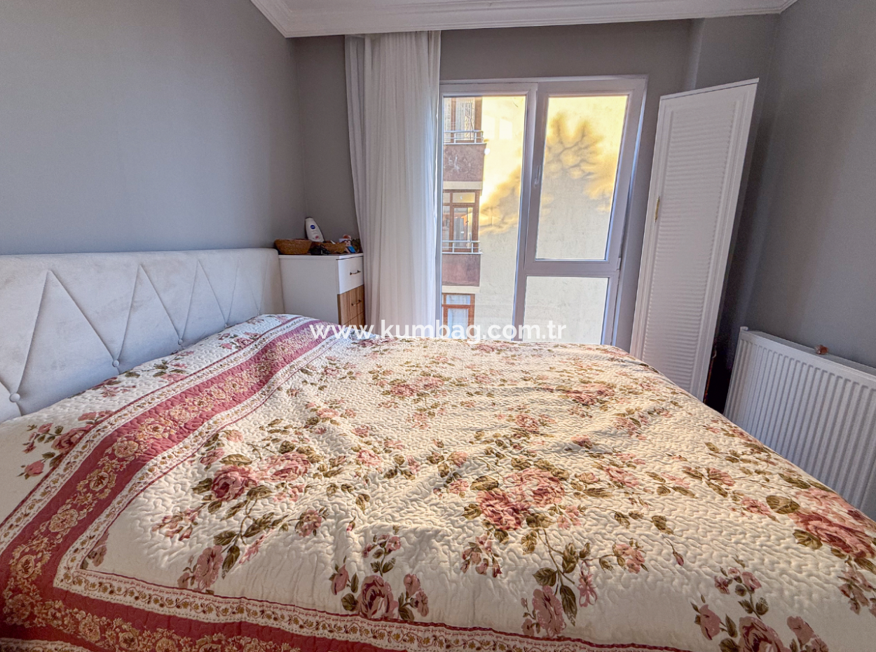 Topağaç'ta Deniz Manzaralı Yeni Ve Full Eşyalı Satılık 2+1 Daire