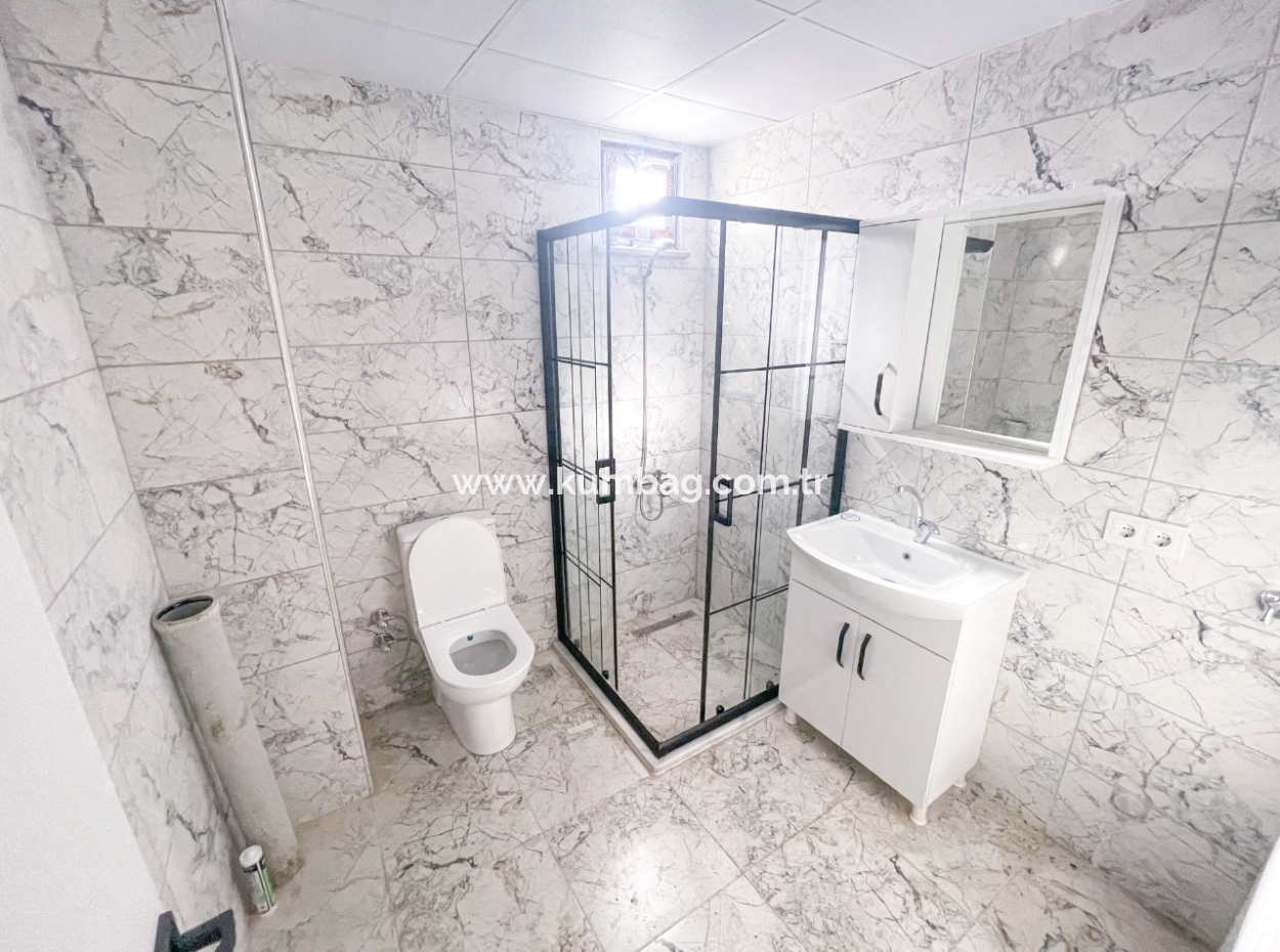 Kumbağ'da Yeni Binada Ferah Ve Denize Yakın Satılık 2+1 Daireler