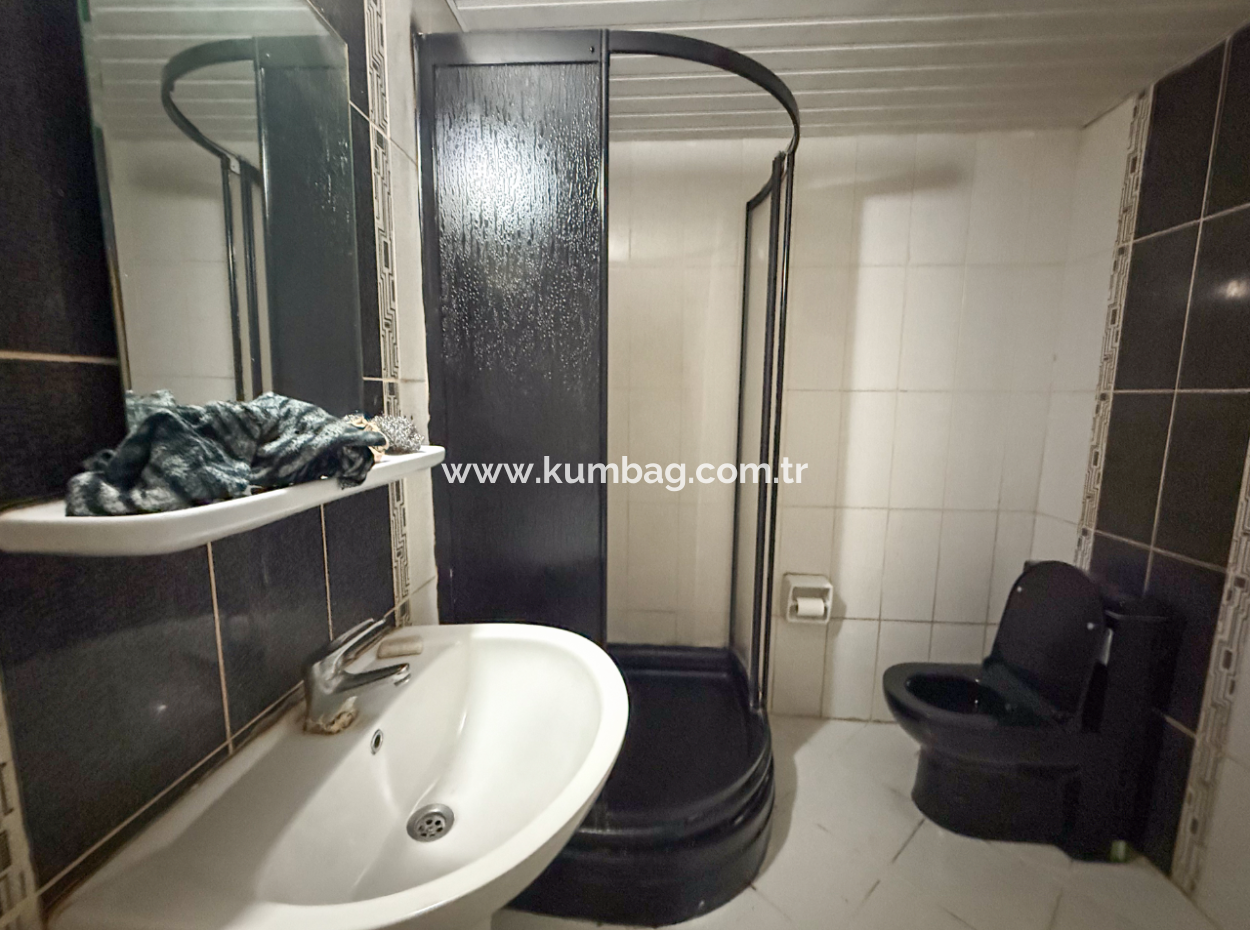 Karadeniz Mahallesinde Toki Konutlarında İskanlı Satılık 2+1 Daire 