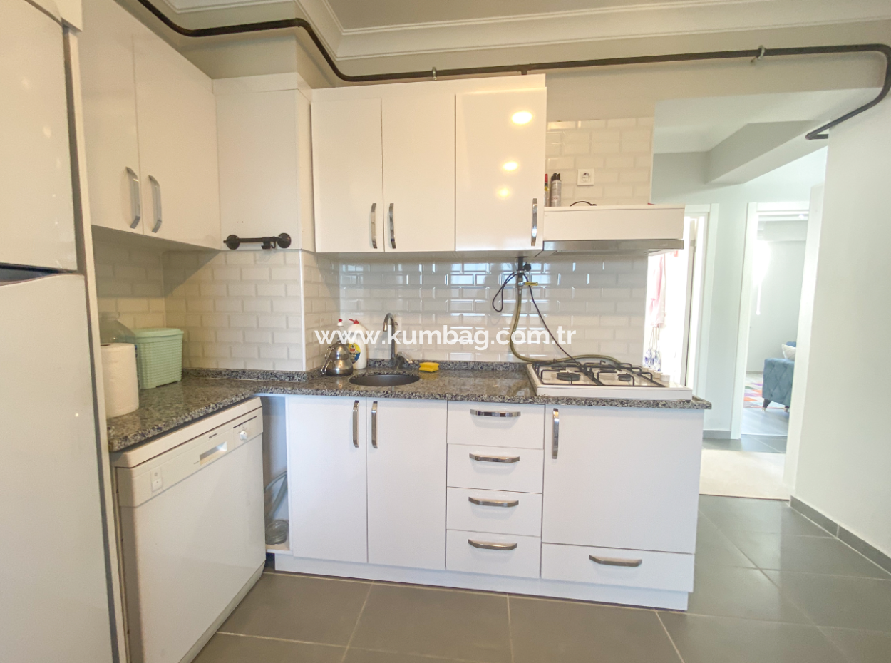 Aquaparklı Havuzlu Denize Yakın Sitede Satılık 2+1 Daire