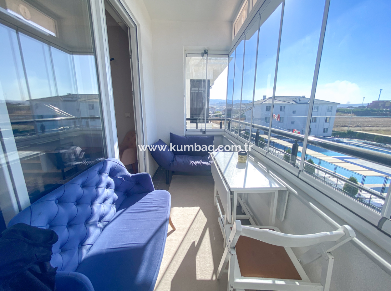 Aquaparklı Havuzlu Denize Yakın Sitede Satılık 2+1 Daire