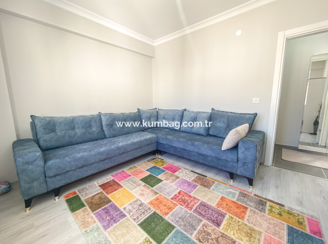 Aquaparklı Havuzlu Denize Yakın Sitede Satılık 2+1 Daire