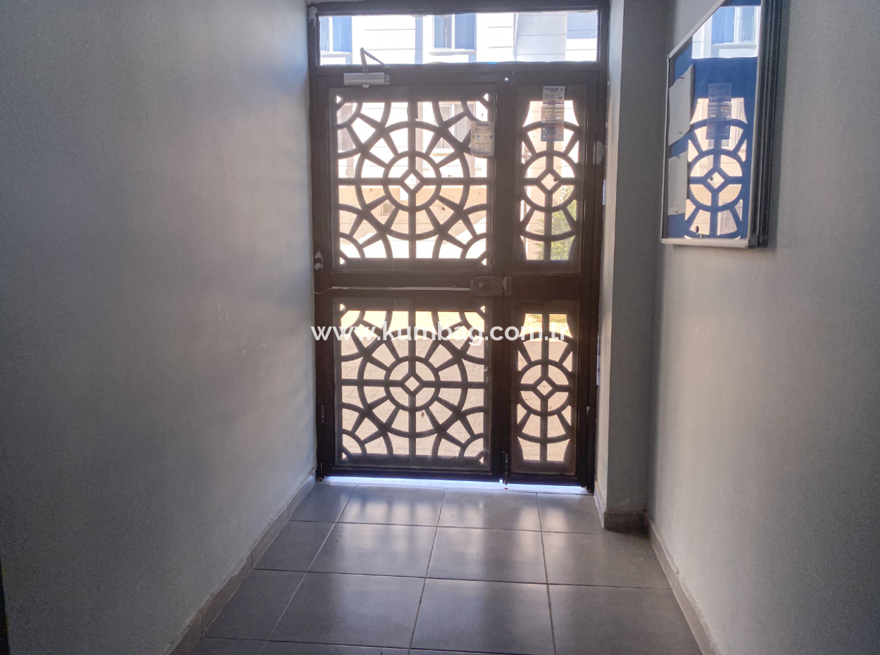 Aquaparklı Havuzlu Denize Yakın Sitede Kiralık 2+1 Daire