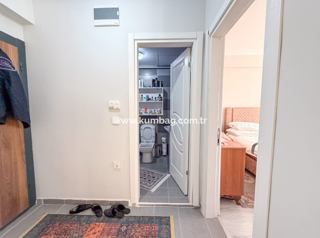 Aquaparklı Havuzlu Denize Yakın Site İçinde Satılık 1+1 Daire