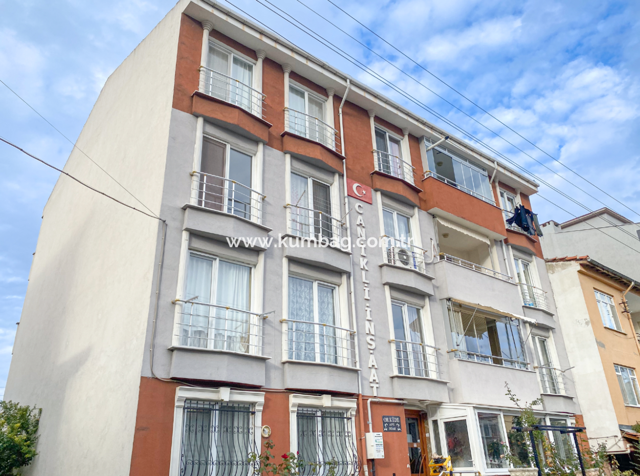 Kumbağ Köyiçinde Çok Geniş Full Eşyalı 2+1 Kiralık Daire