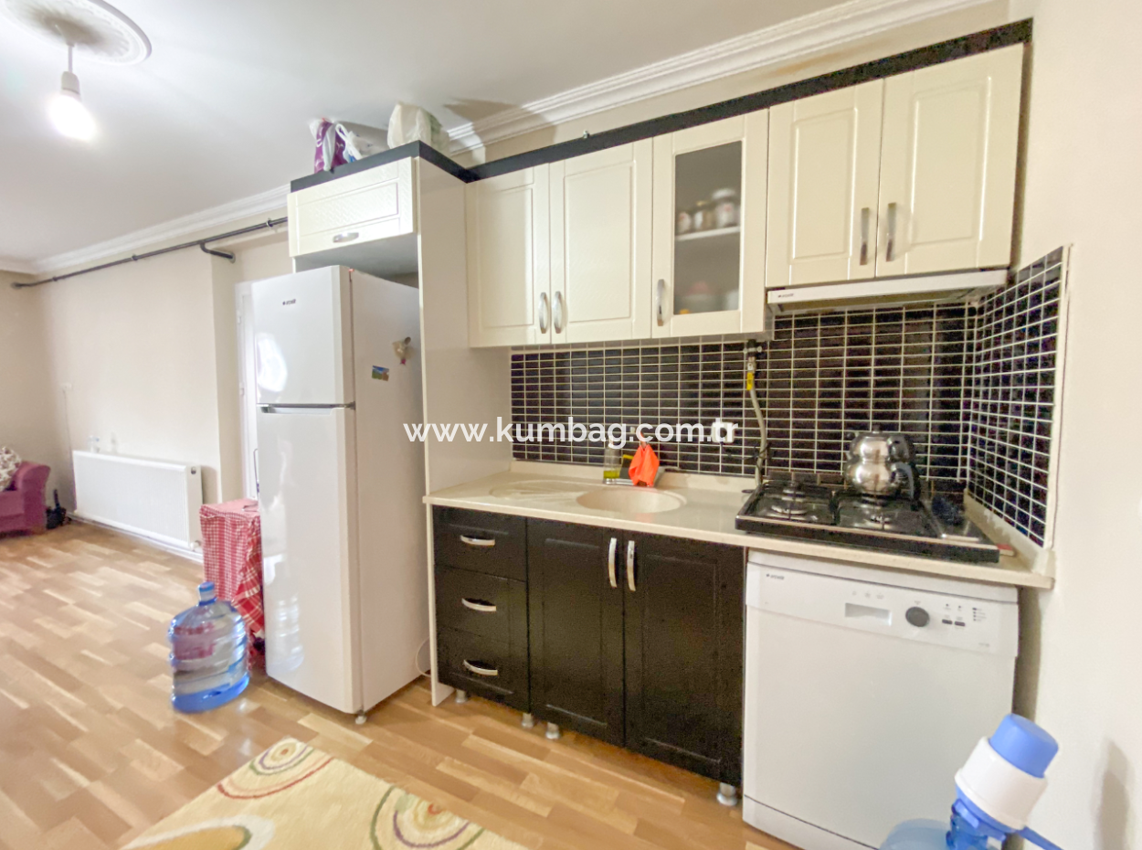 Kumbağ Köyiçinde Çok Geniş Eşyalı/Eşyasız 2+1 Kiralık Daire