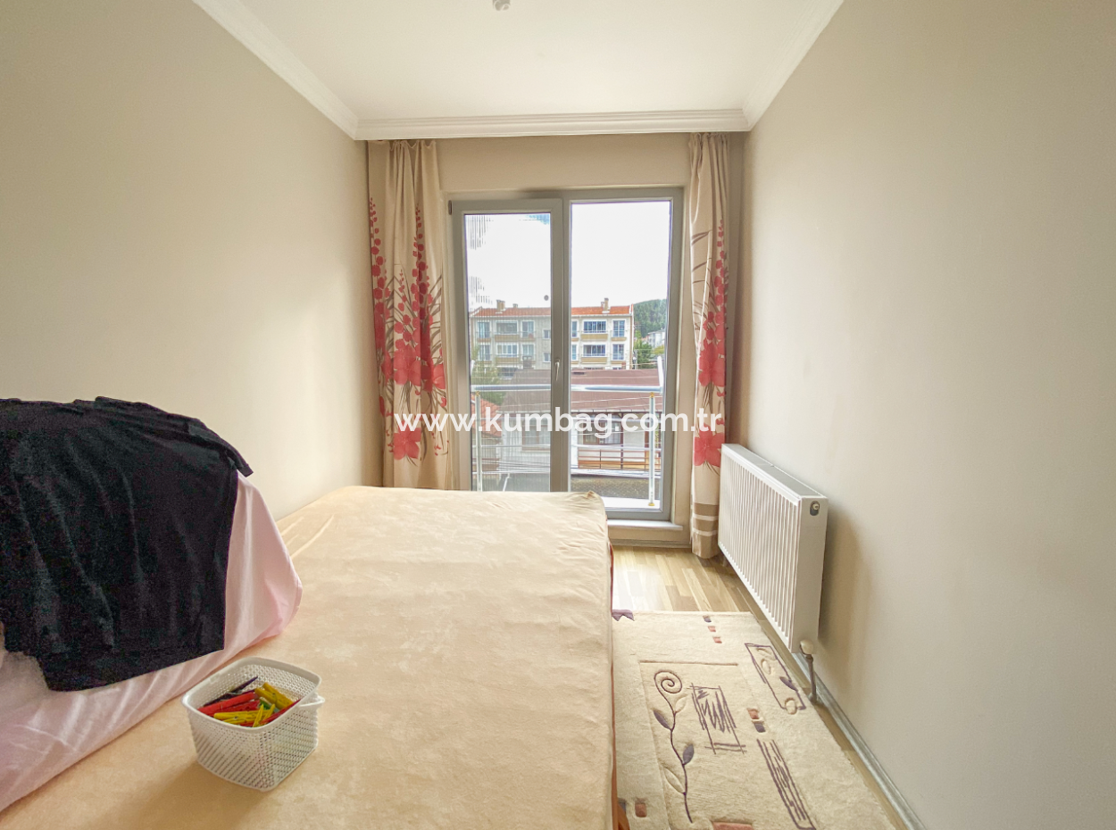 Kumbağ Köyiçinde Çok Geniş Eşyalı/Eşyasız 2+1 Kiralık Daire