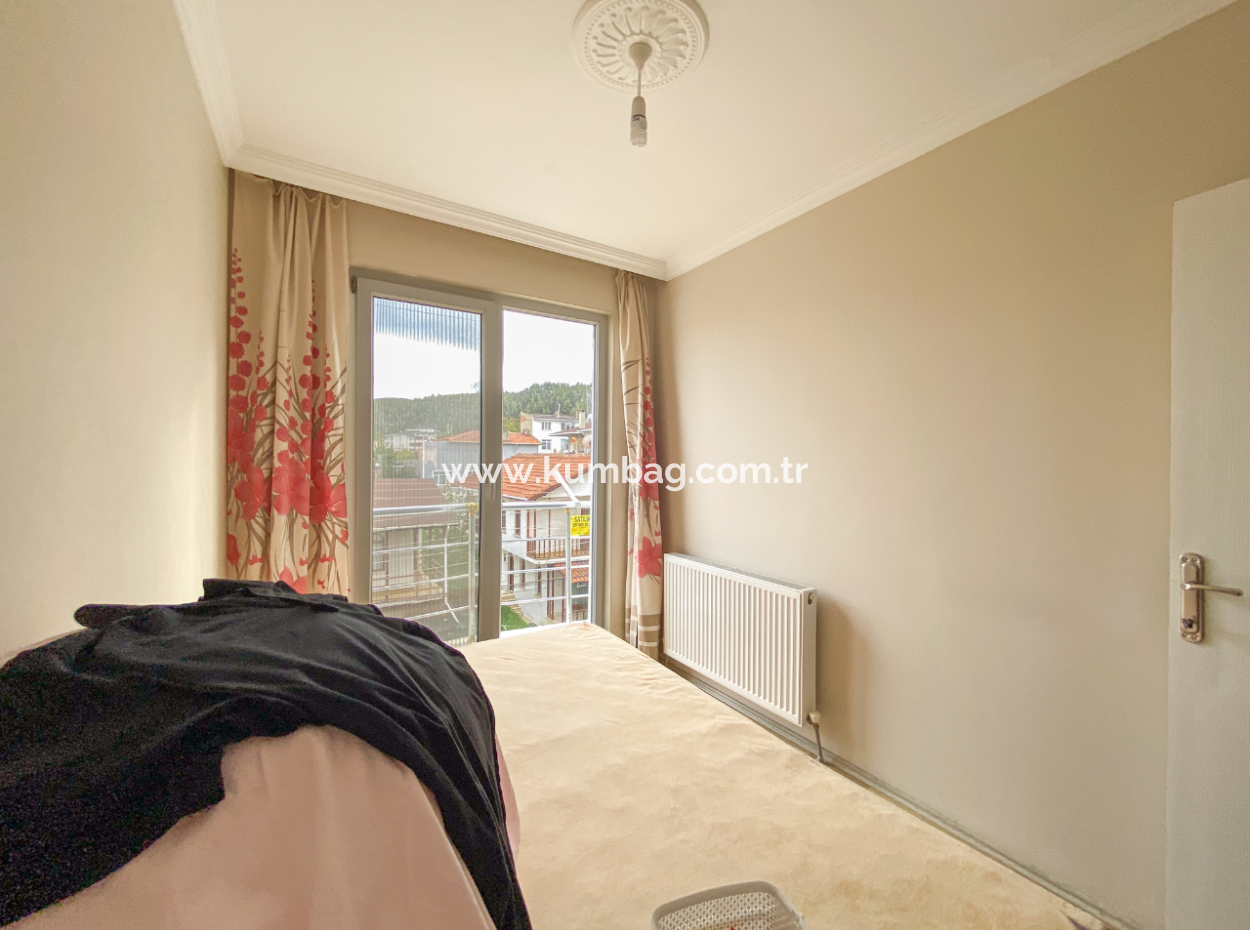 Kumbağ Köyiçinde Çok Geniş Eşyalı/Eşyasız 2+1 Kiralık Daire