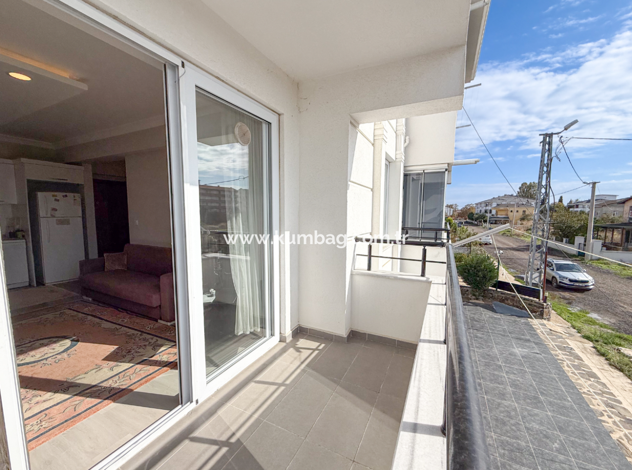 Aquaparklı Havuzlu Denize Yakın Sitede Eşyalı 1+1 Satılık Daire