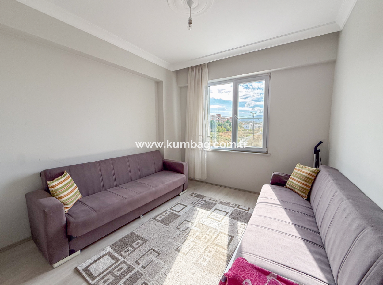 Aquaparklı Havuzlu Denize Yakın Sitede Eşyalı 1+1 Satılık Daire