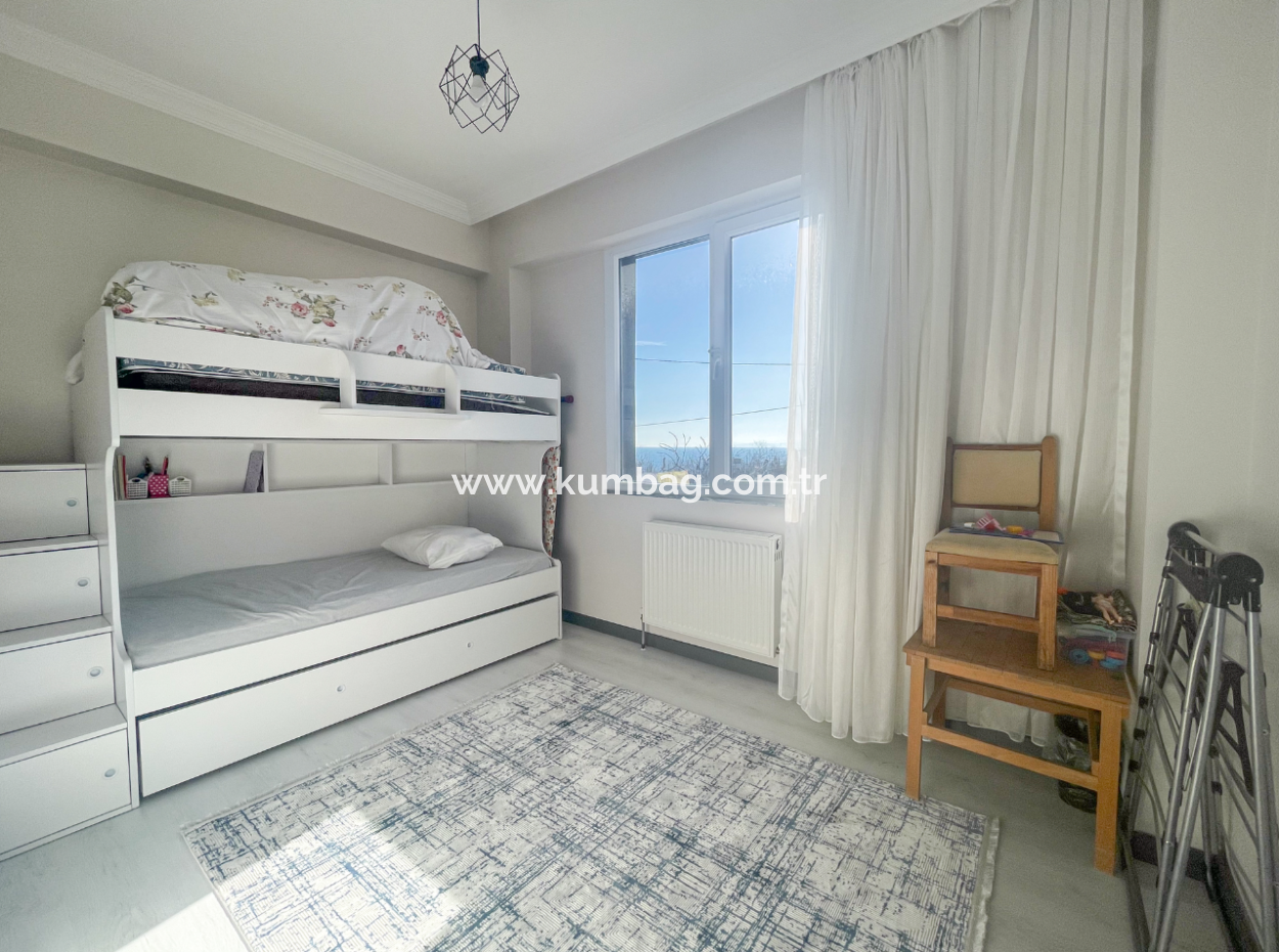 Komple Deniz Manzaralı Kumbağ Tepede İskanlı Satılık 2+1 Daire