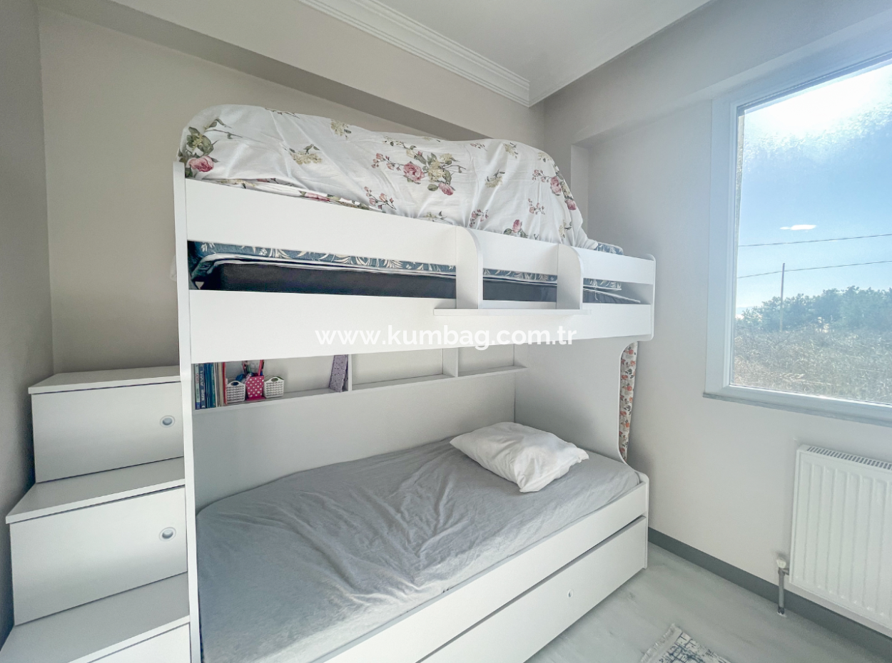 Komple Deniz Manzaralı Kumbağ Tepede İskanlı Satılık 2+1 Daire
